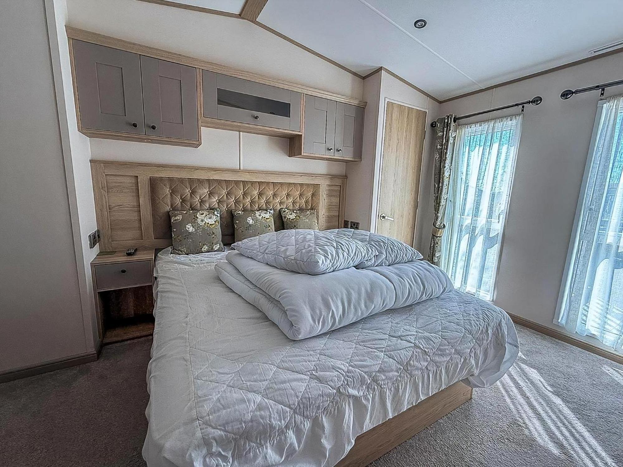 Beautiful Lodge At Manor Park In Hunstanton Ref 23018K Exterior photo